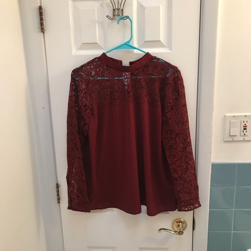Lace long sleeved shirt